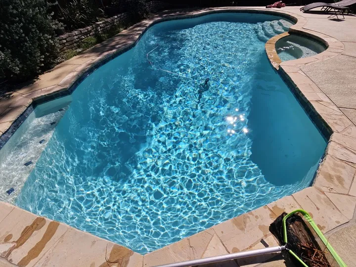 Pool serviced by Pool Pros in Arlington